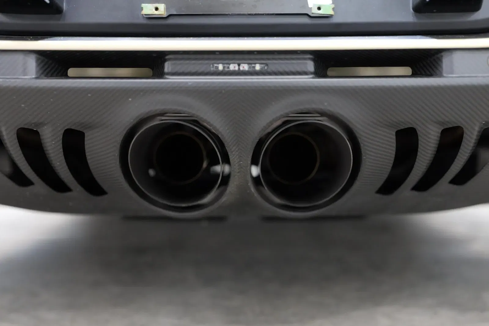 566-Mile 2023 Aston Martin V12 Vantage Coupe