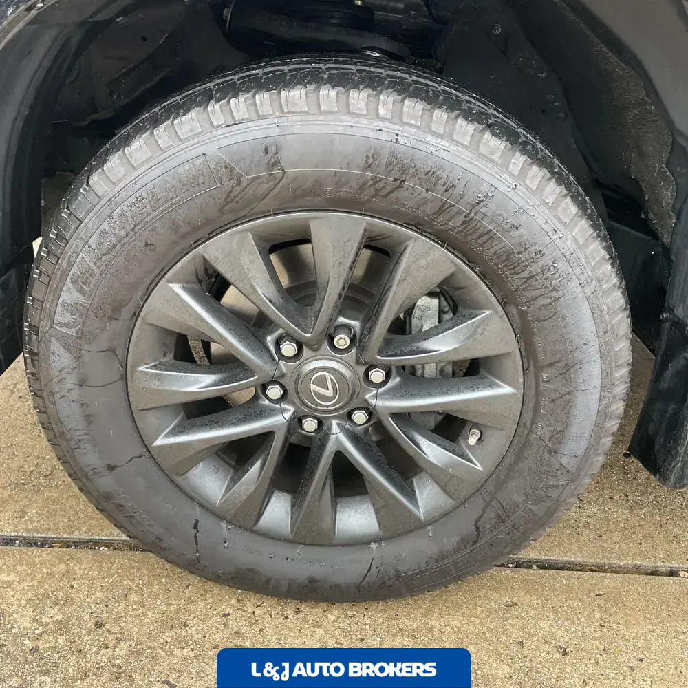 2023 Lexus GX 460 Base