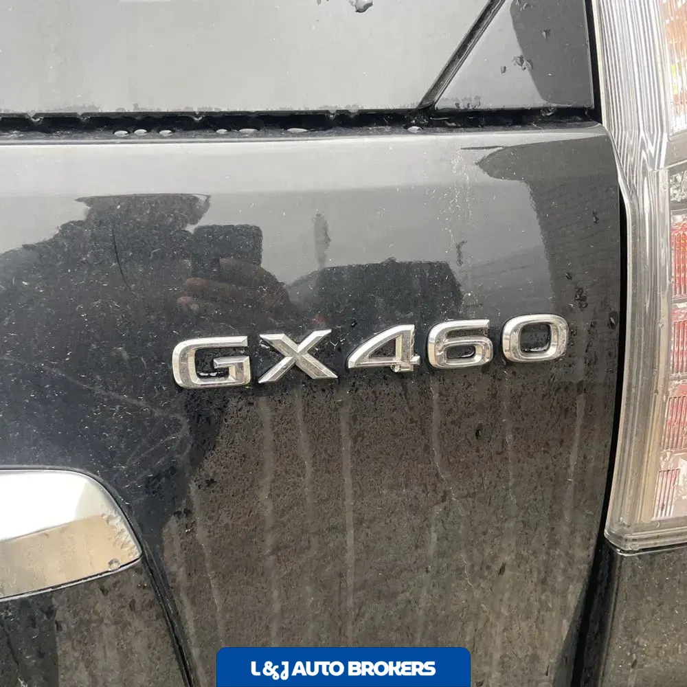 2023 Lexus GX 460 Base