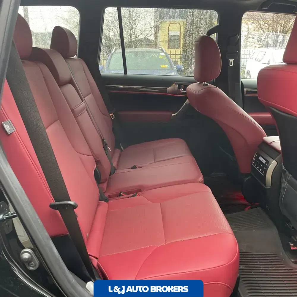 2023 Lexus GX 460 Base