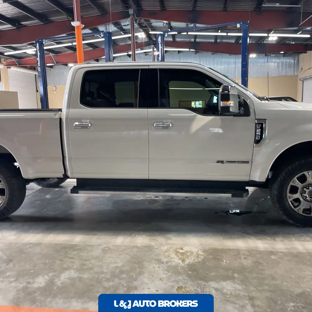 2020 Ford F-250 Super Duty Lariat