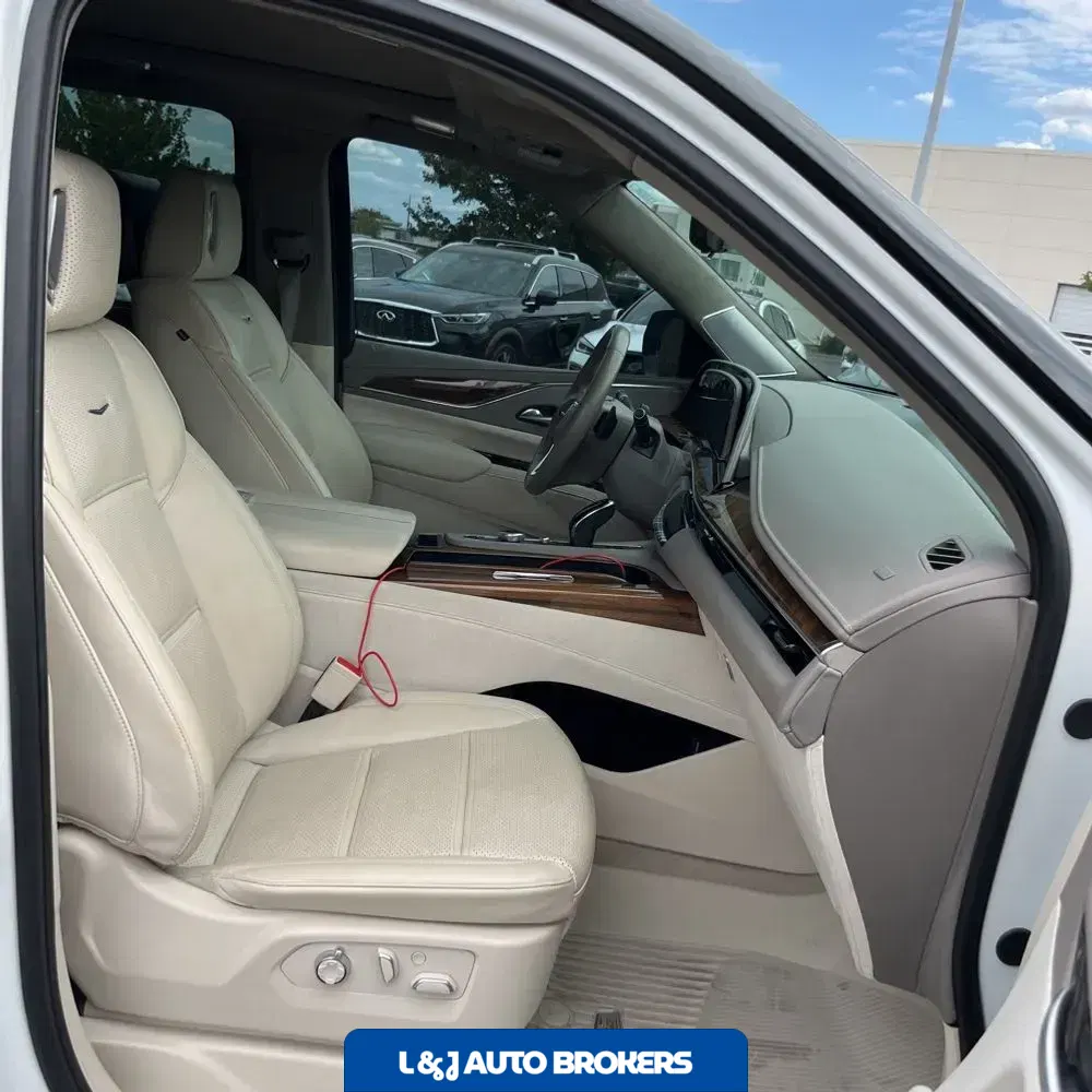 2024 Cadillac Escalade Sport Platinum