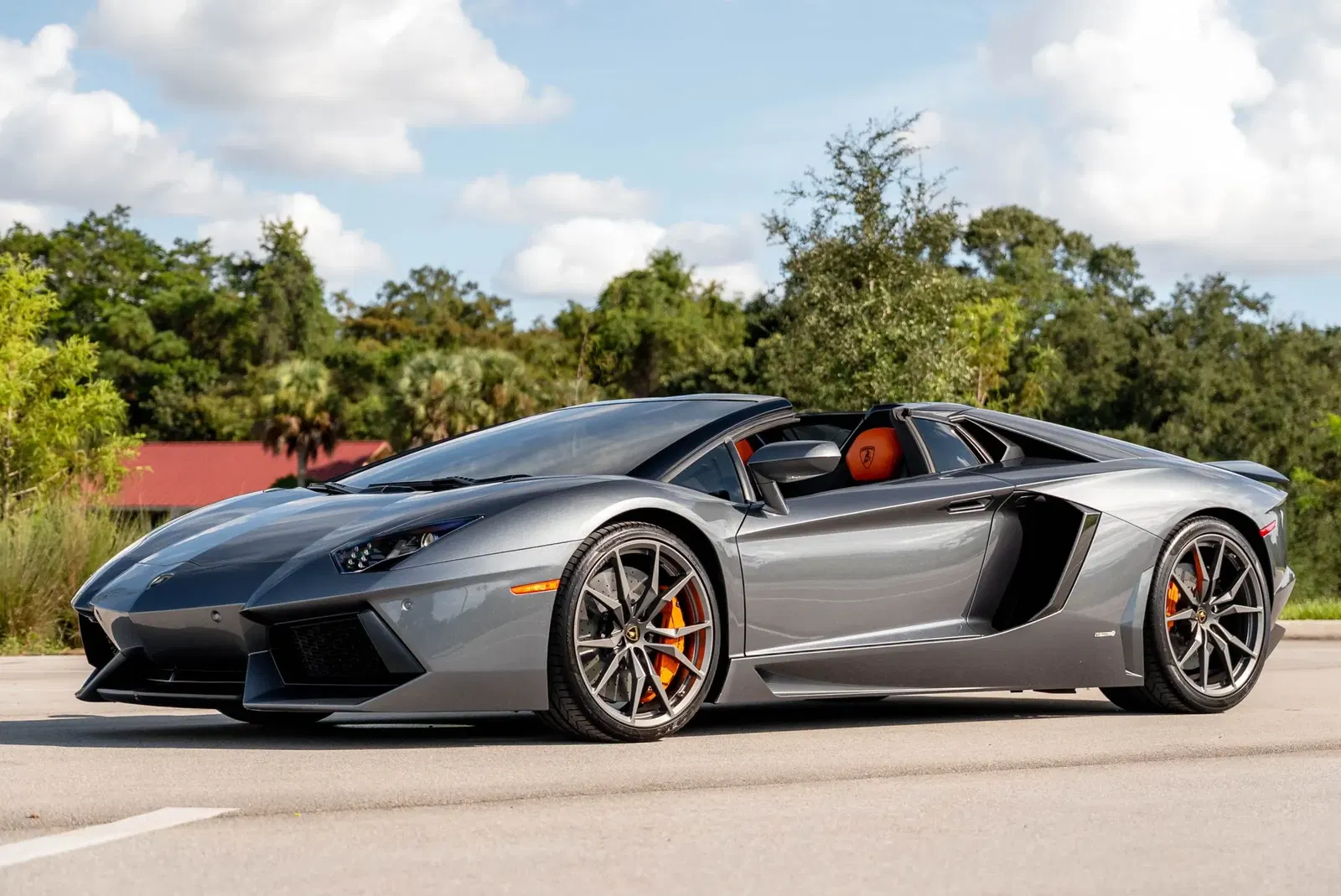 10k-Mile 2015 Lamborghini Aventador LP700-4 Roadster