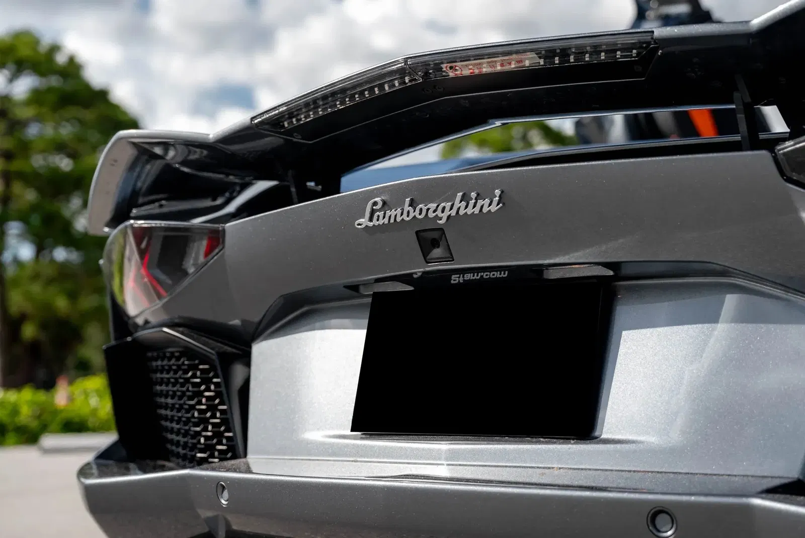 10k-Mile 2015 Lamborghini Aventador LP700-4 Roadster