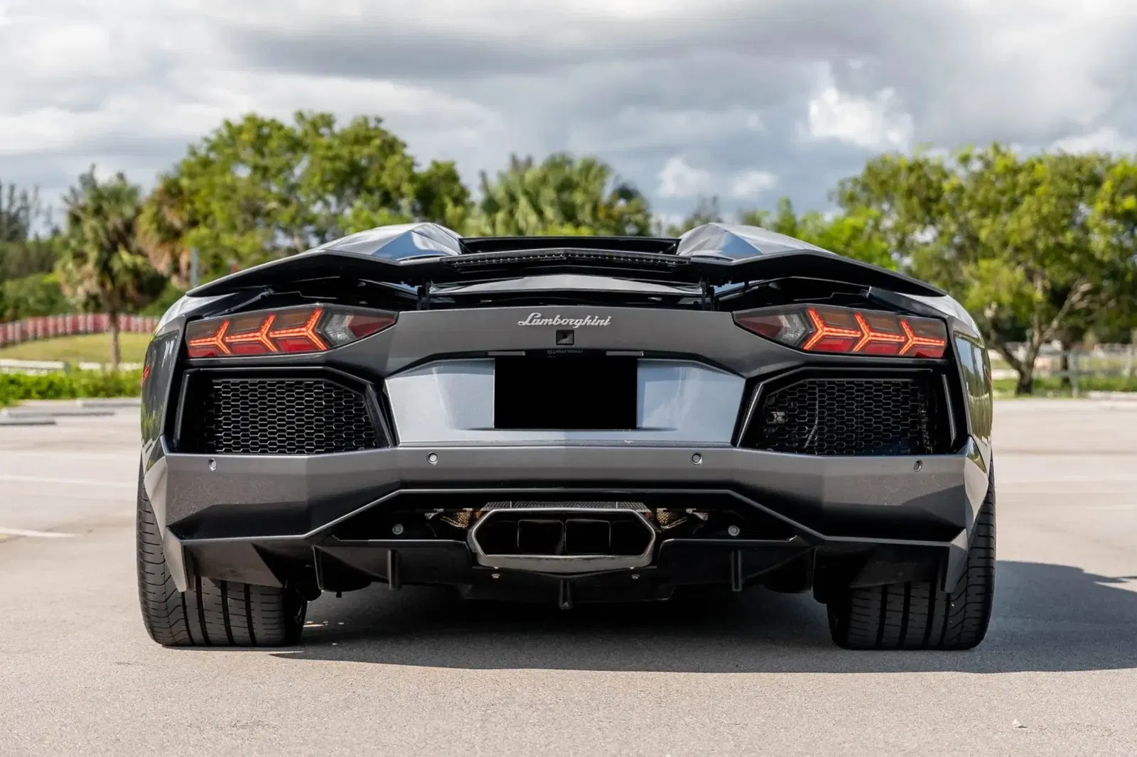 10k-Mile 2015 Lamborghini Aventador LP700-4 Roadster