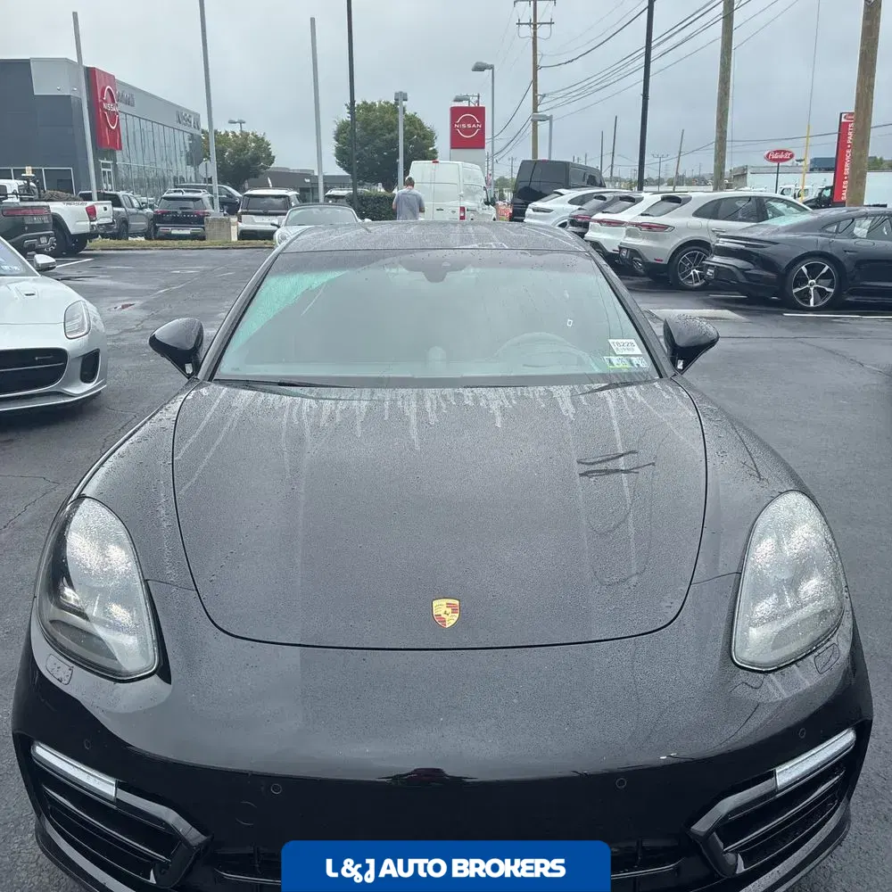 2019 Porsche Panamera GTS