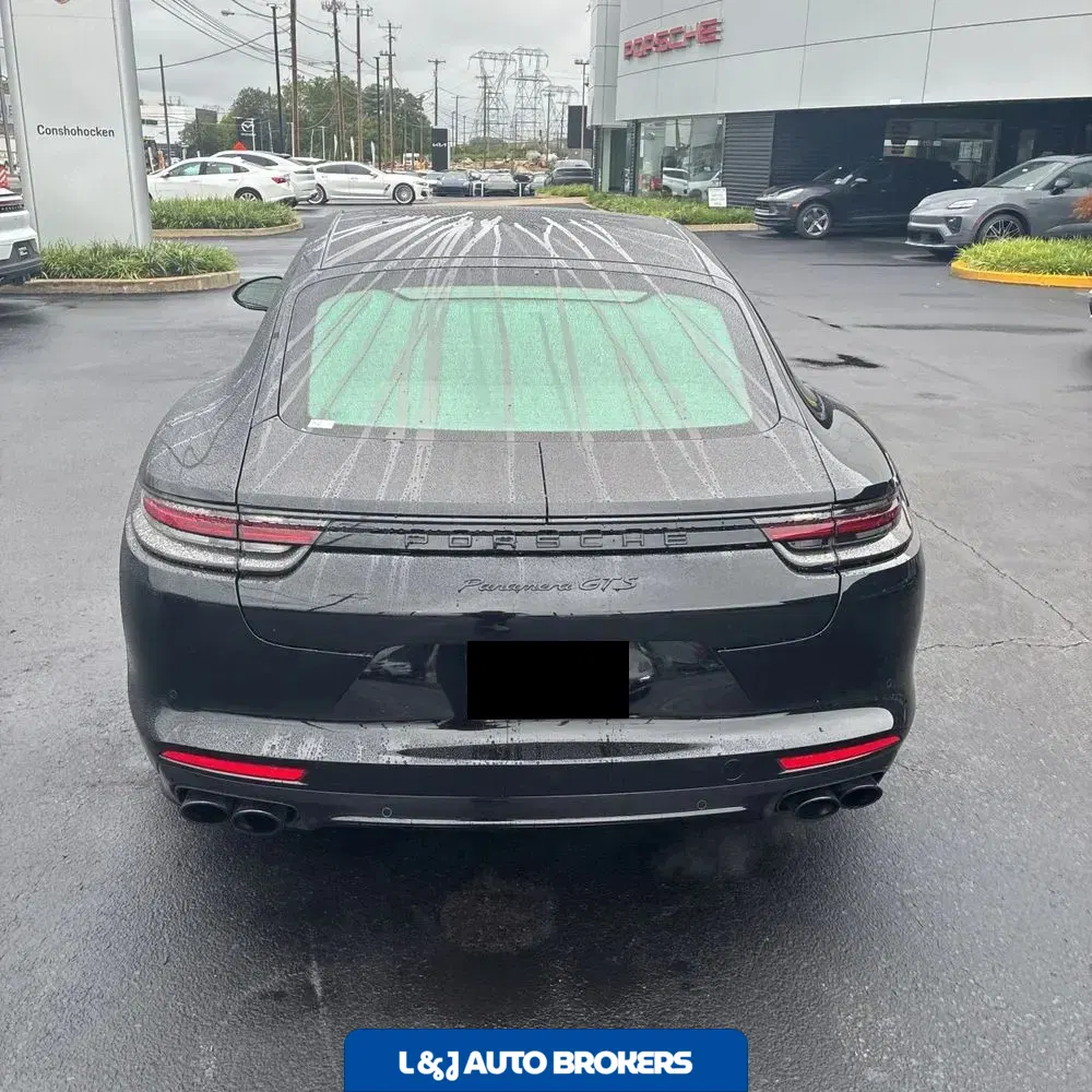 2019 Porsche Panamera GTS