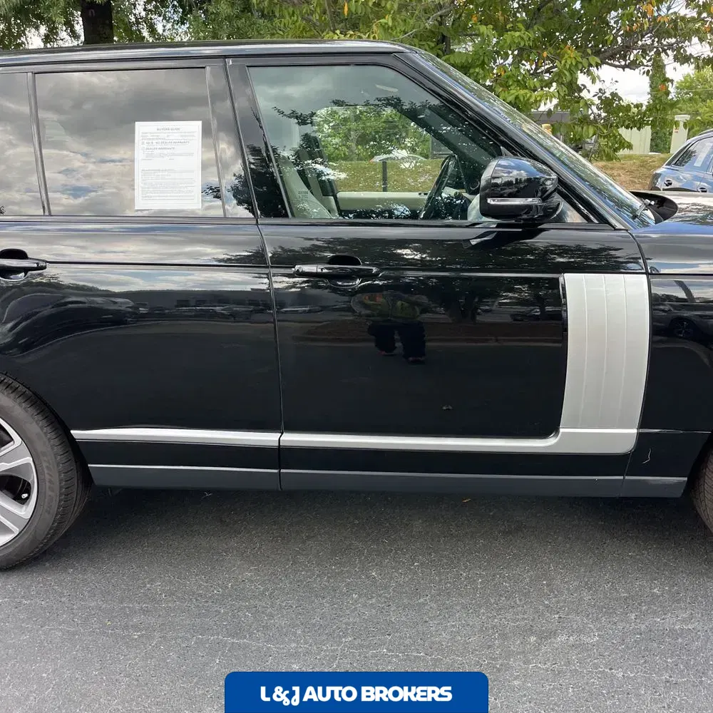 2022 Land Rover Range Rover P525 HSE Westminster Edition