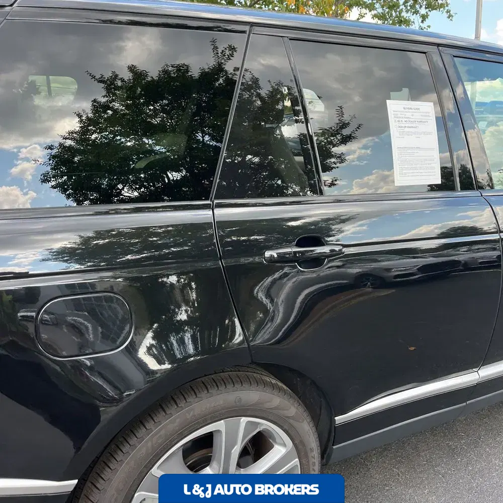 2022 Land Rover Range Rover P525 HSE Westminster Edition