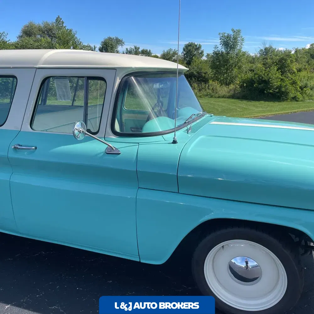 1963 Chevrolet Suburban