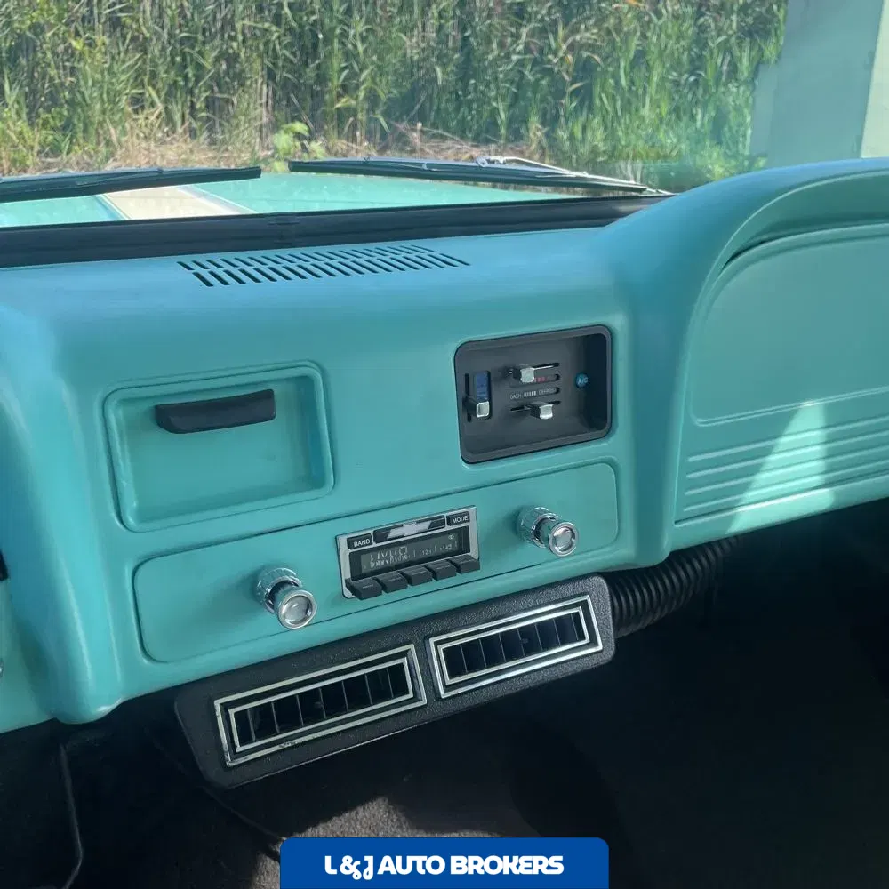 1963 Chevrolet Suburban