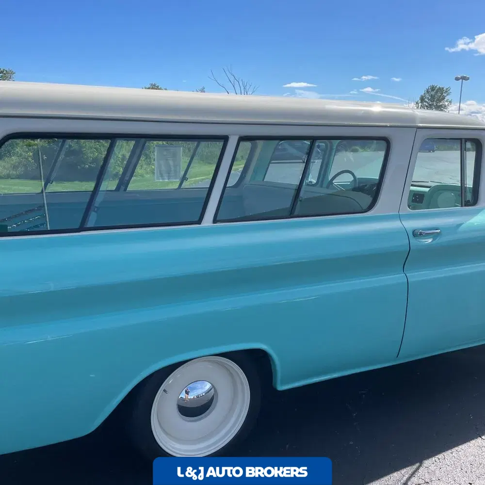 1963 Chevrolet Suburban