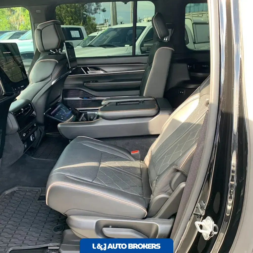 2024 Jeep Grand Wagoneer L Series III Obsidian