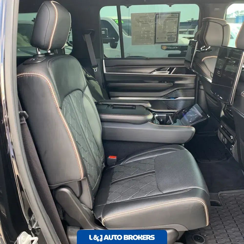 2024 Jeep Grand Wagoneer L Series III Obsidian