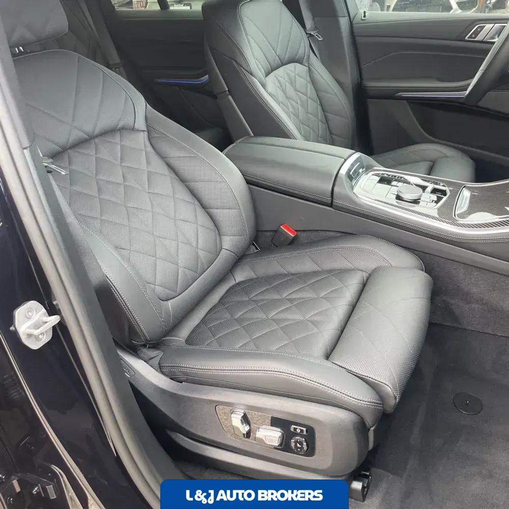 2026 BMW X5 M60i
