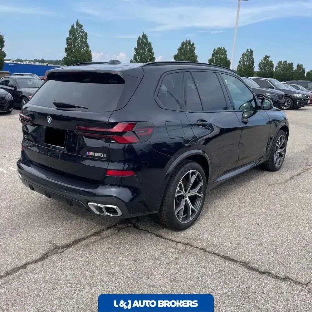 2026 BMW X5 M60i