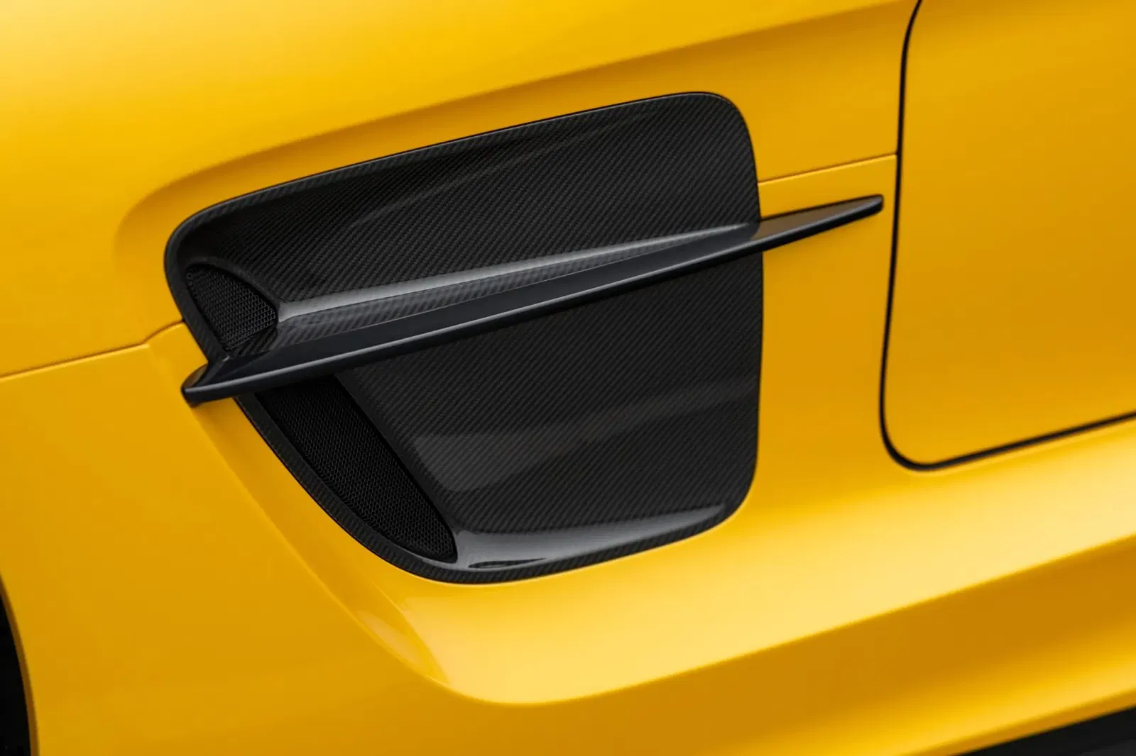 1,400-Mile 2014 Mercedes-Benz SLS AMG Black Series