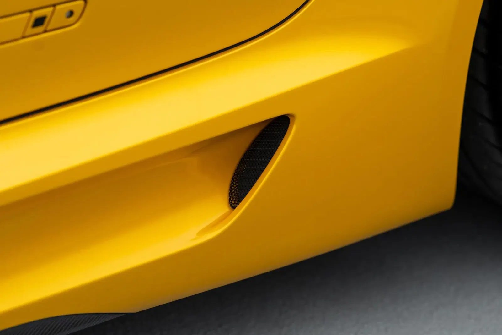 1,400-Mile 2014 Mercedes-Benz SLS AMG Black Series
