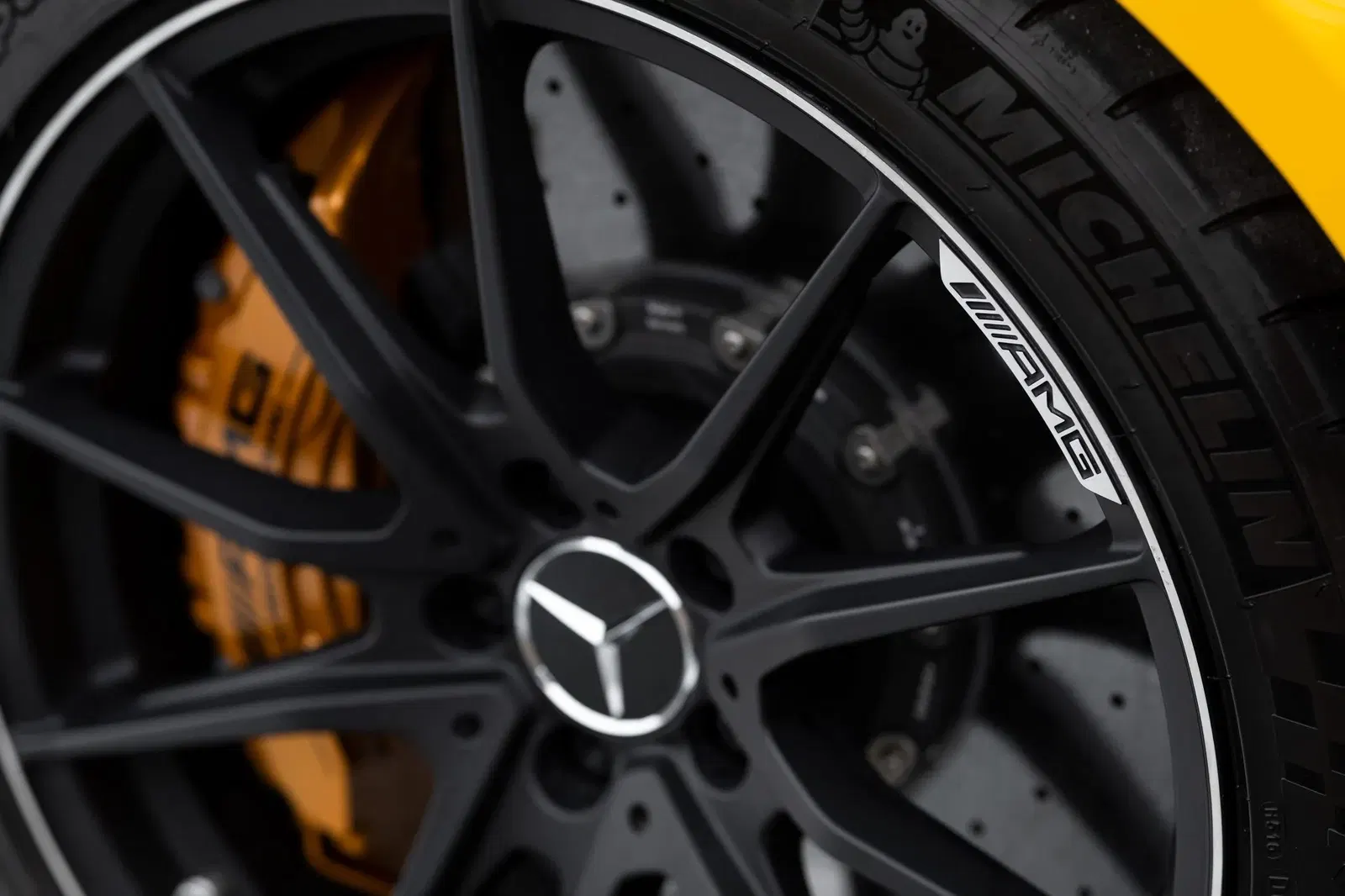 1,400-Mile 2014 Mercedes-Benz SLS AMG Black Series
