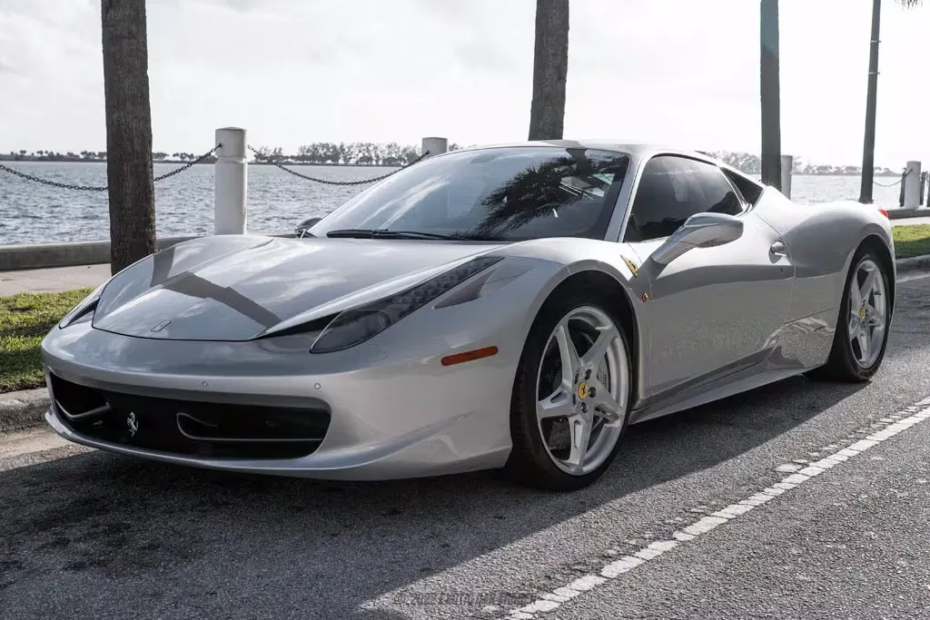 2012 Ferrari 458 Italia Coupe