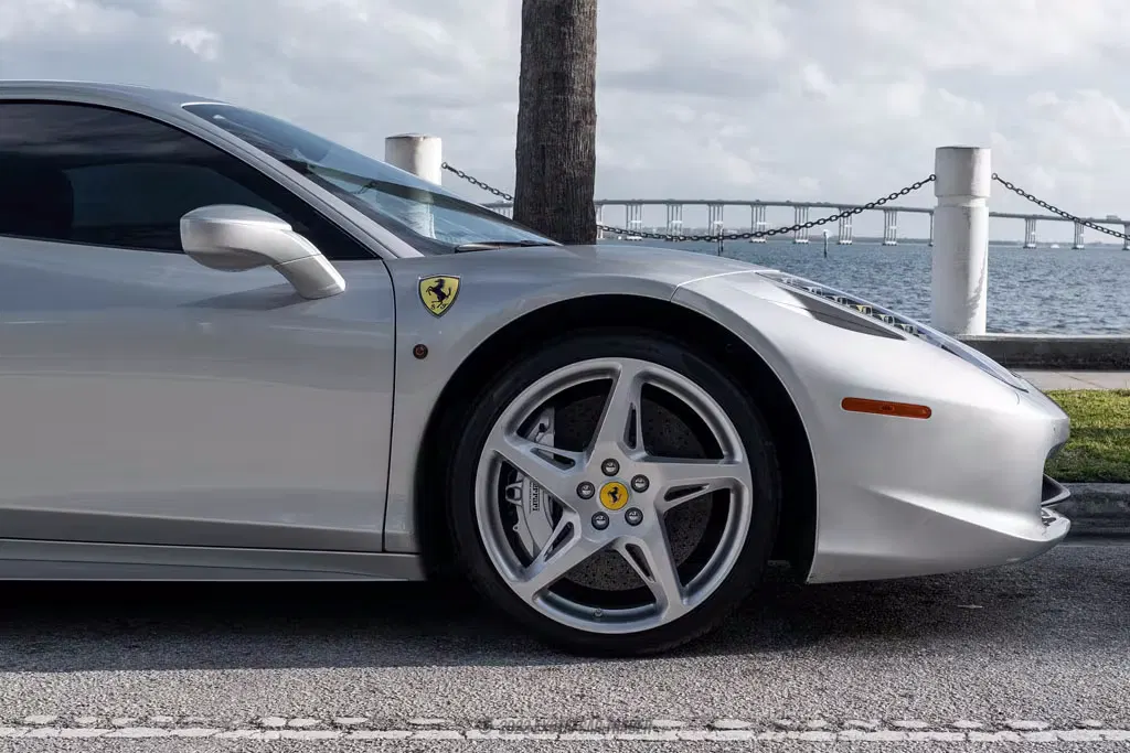 2012 Ferrari 458 Italia Coupe
