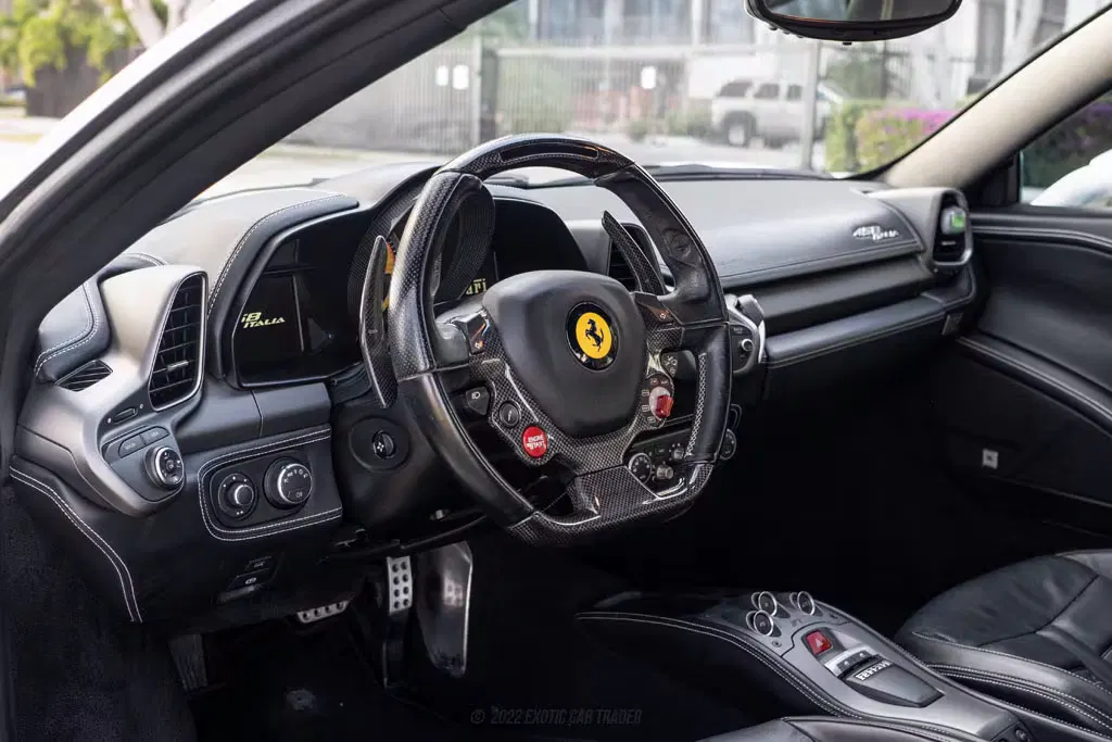 2012 Ferrari 458 Italia Coupe