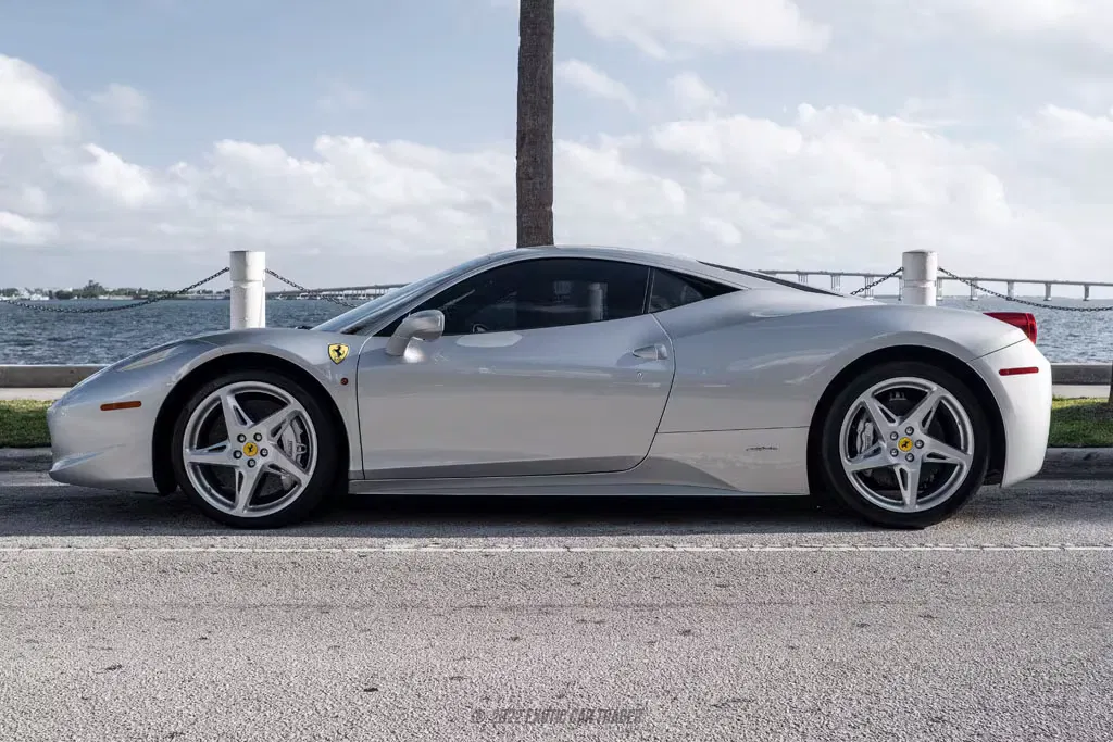 2012 Ferrari 458 Italia Coupe