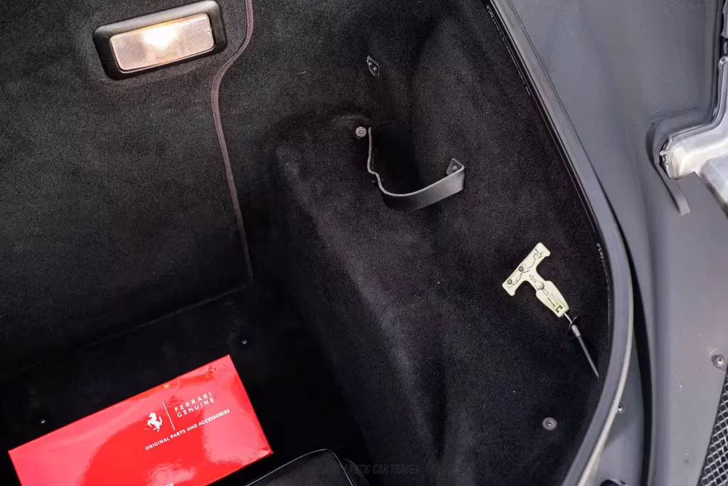 2012 Ferrari 458 Italia Coupe