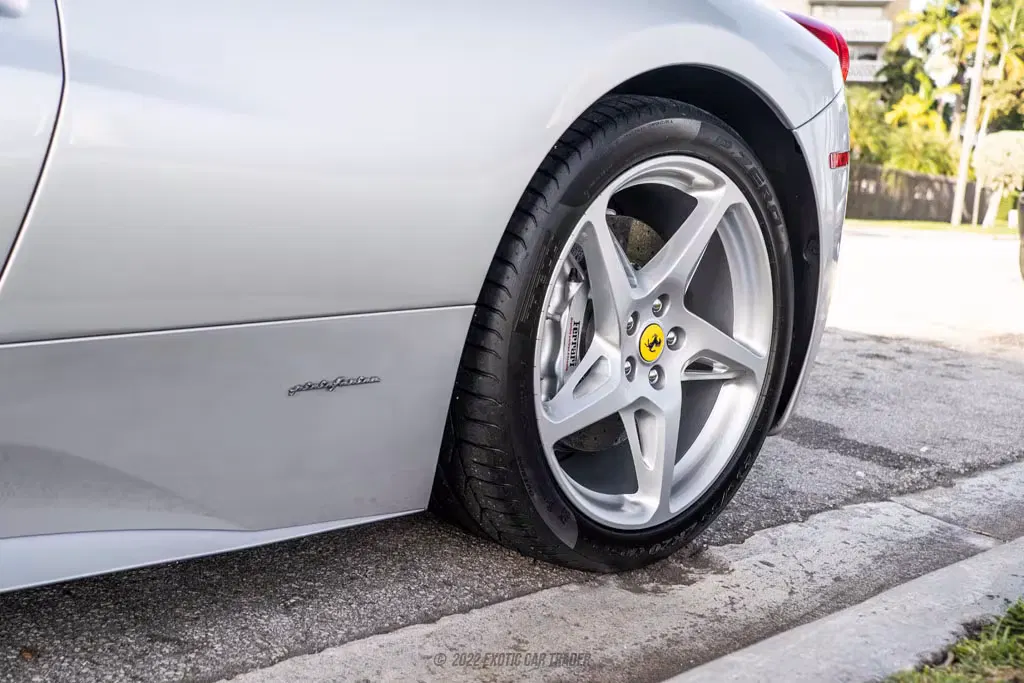 2012 Ferrari 458 Italia Coupe