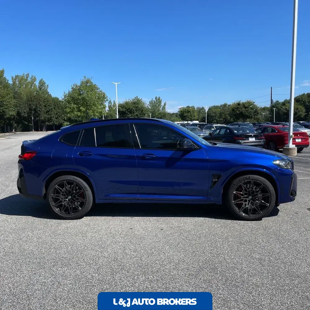 2023 BMW X4 M