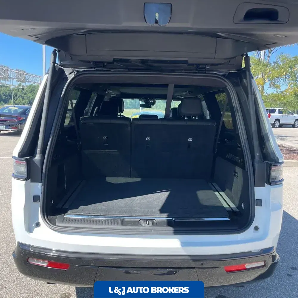 2024 Jeep Grand Wagoneer L Obsidian