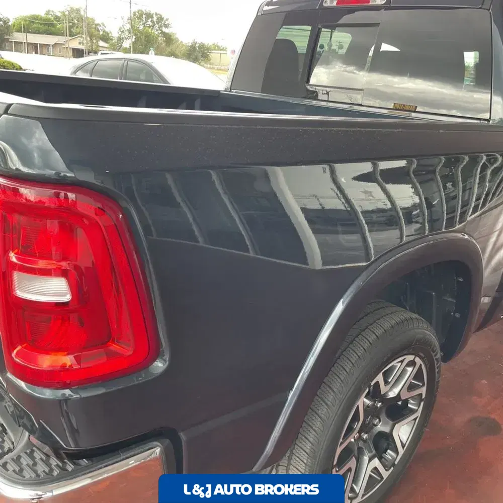 2025 Ram 1500 Laramie
