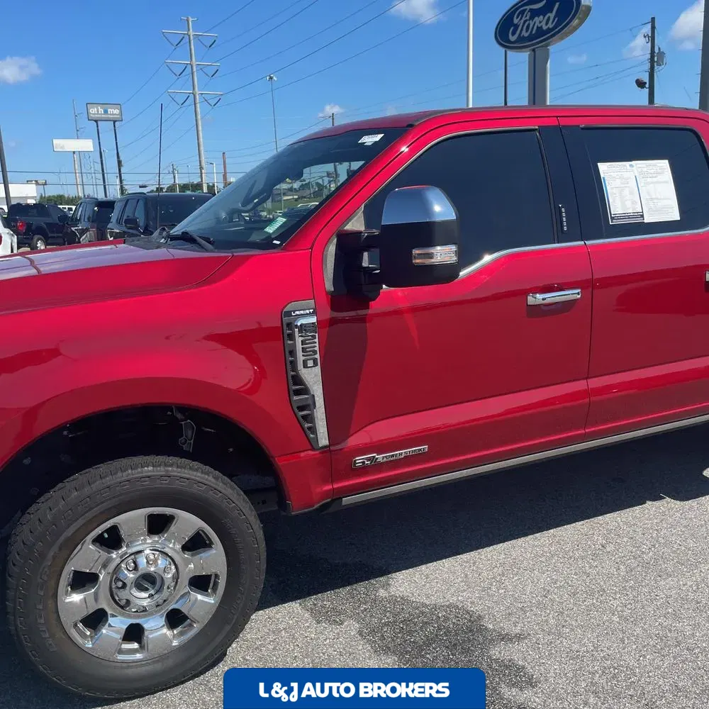 2023 Ford F-250 Super Duty Lariat