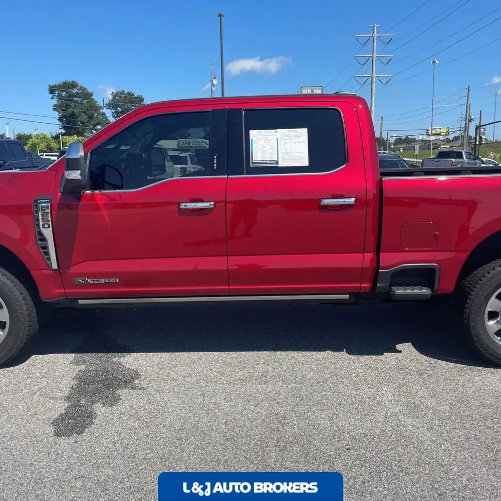 2023 Ford F-250 Super Duty Lariat