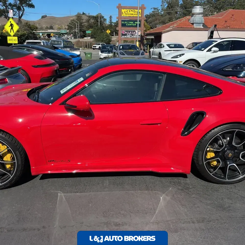 2024 Porsche 911 Turbo S