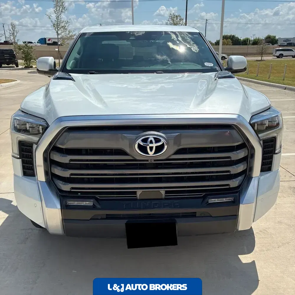 2024 Toyota Tundra Limited HV