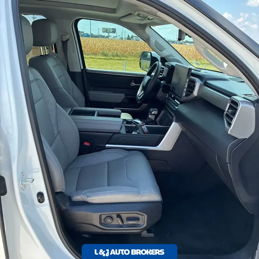 2024 Toyota Tundra Limited HV
