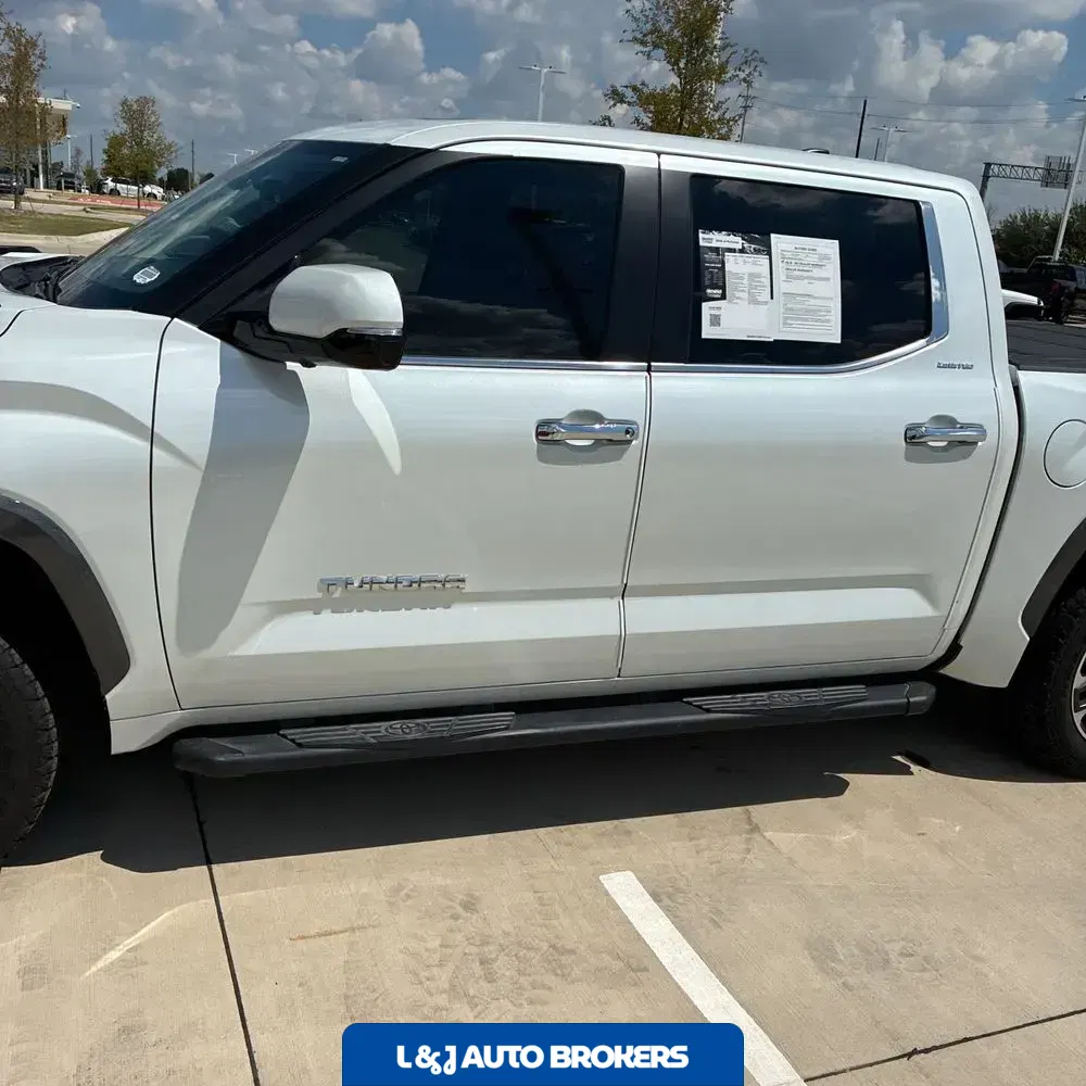 2024 Toyota Tundra Limited HV