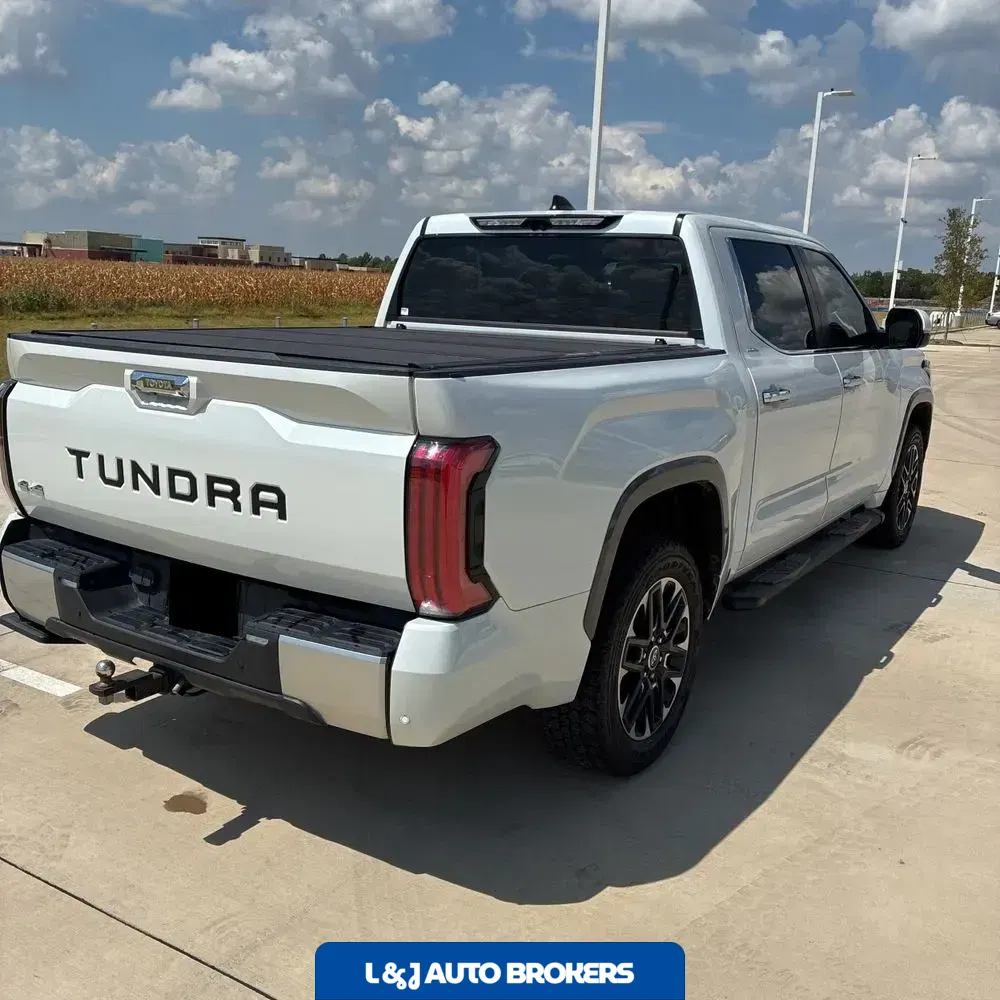 2024 Toyota Tundra Limited HV