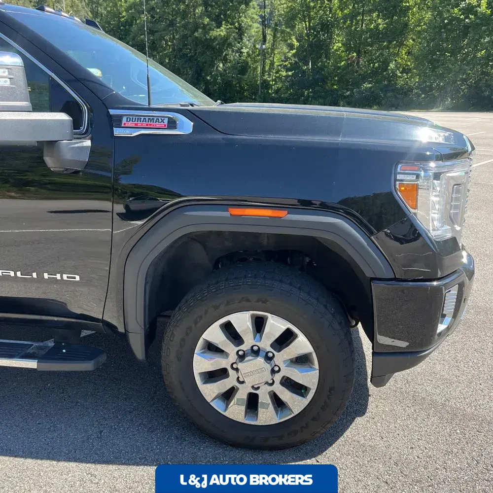 2023 GMC Sierra 2500 Denali