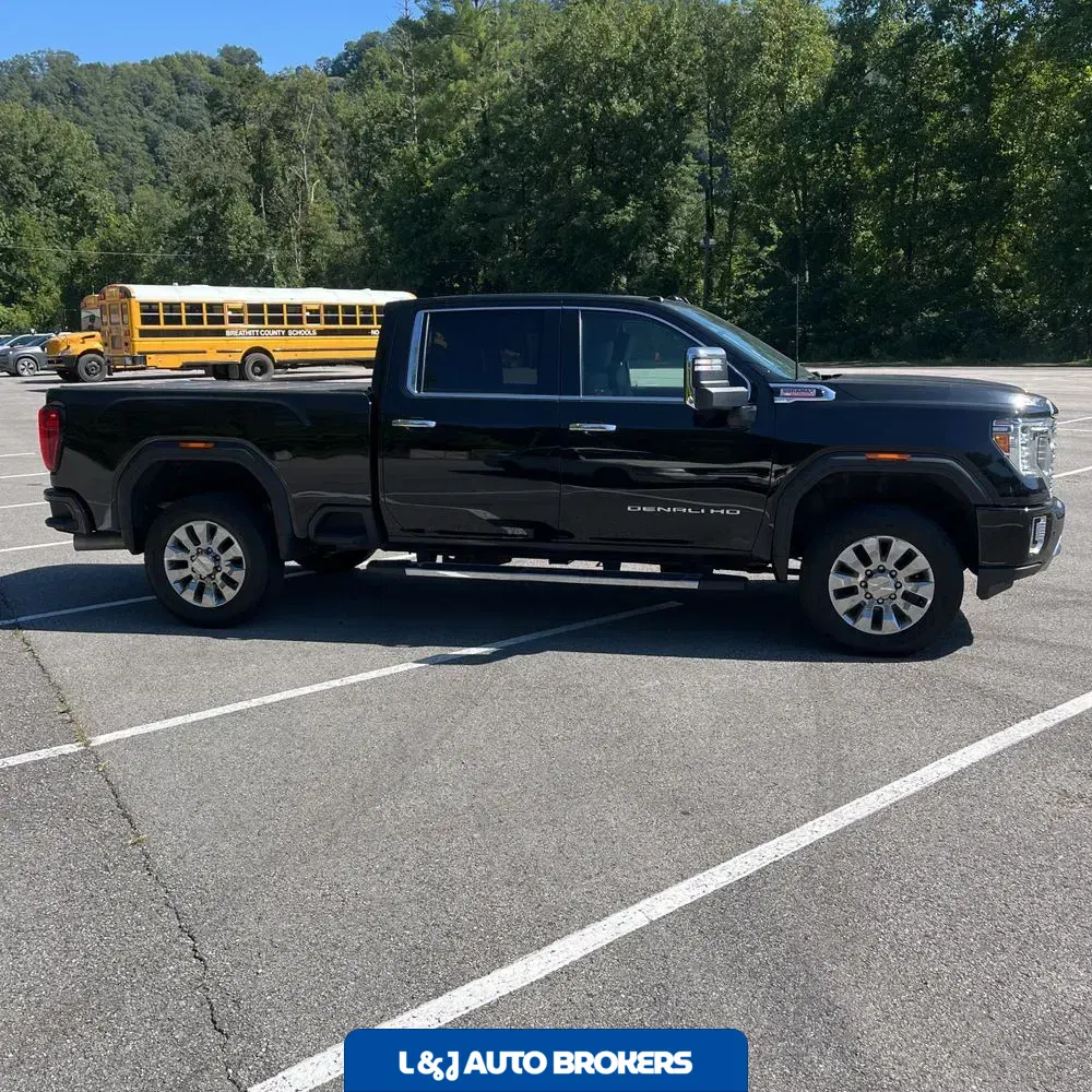 2023 GMC Sierra 2500 Denali