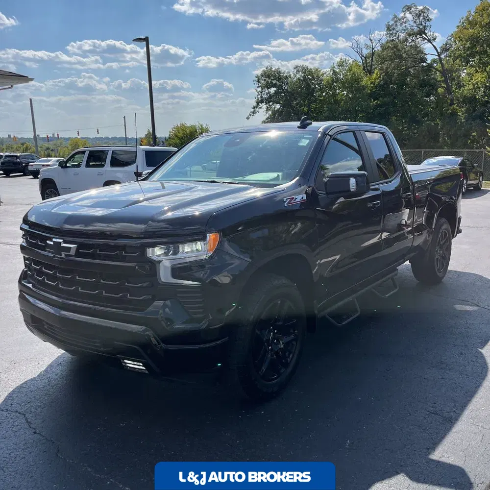 2025 Chevrolet Silverado 1500 RST