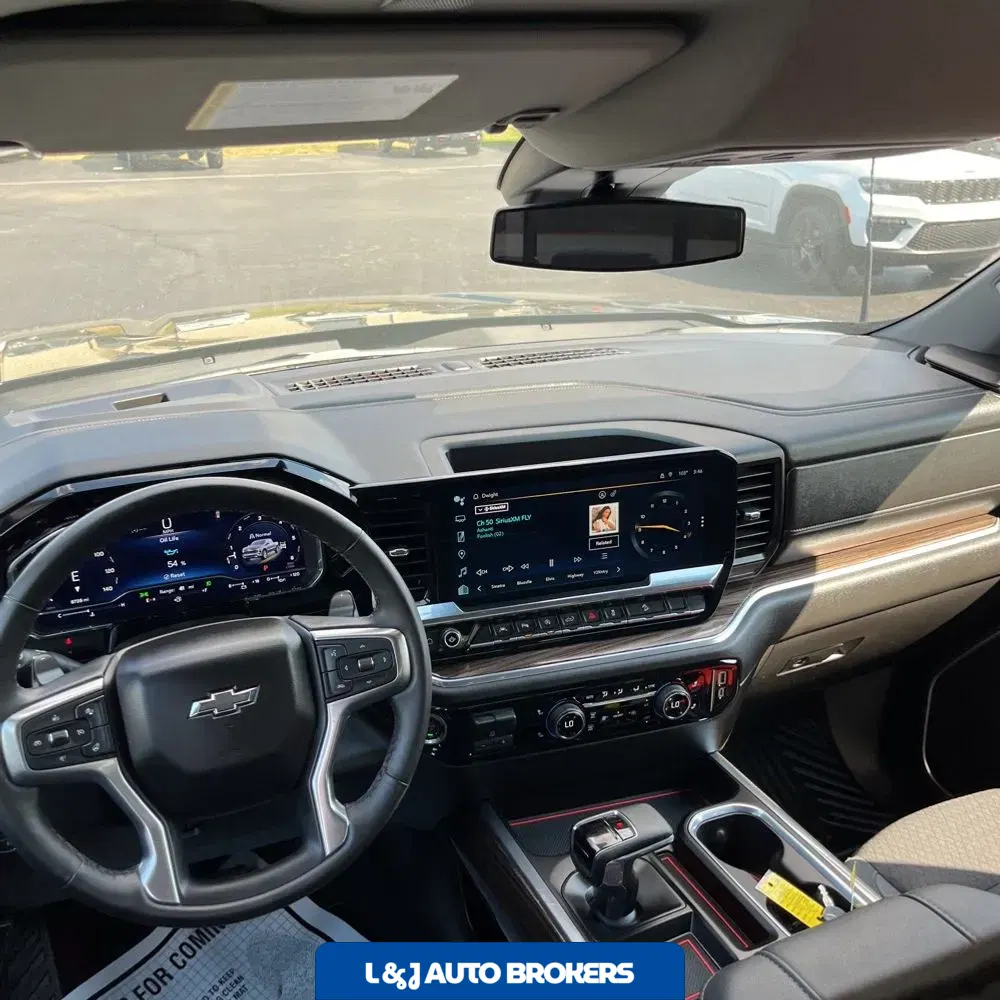 2025 Chevrolet Silverado 1500 RST