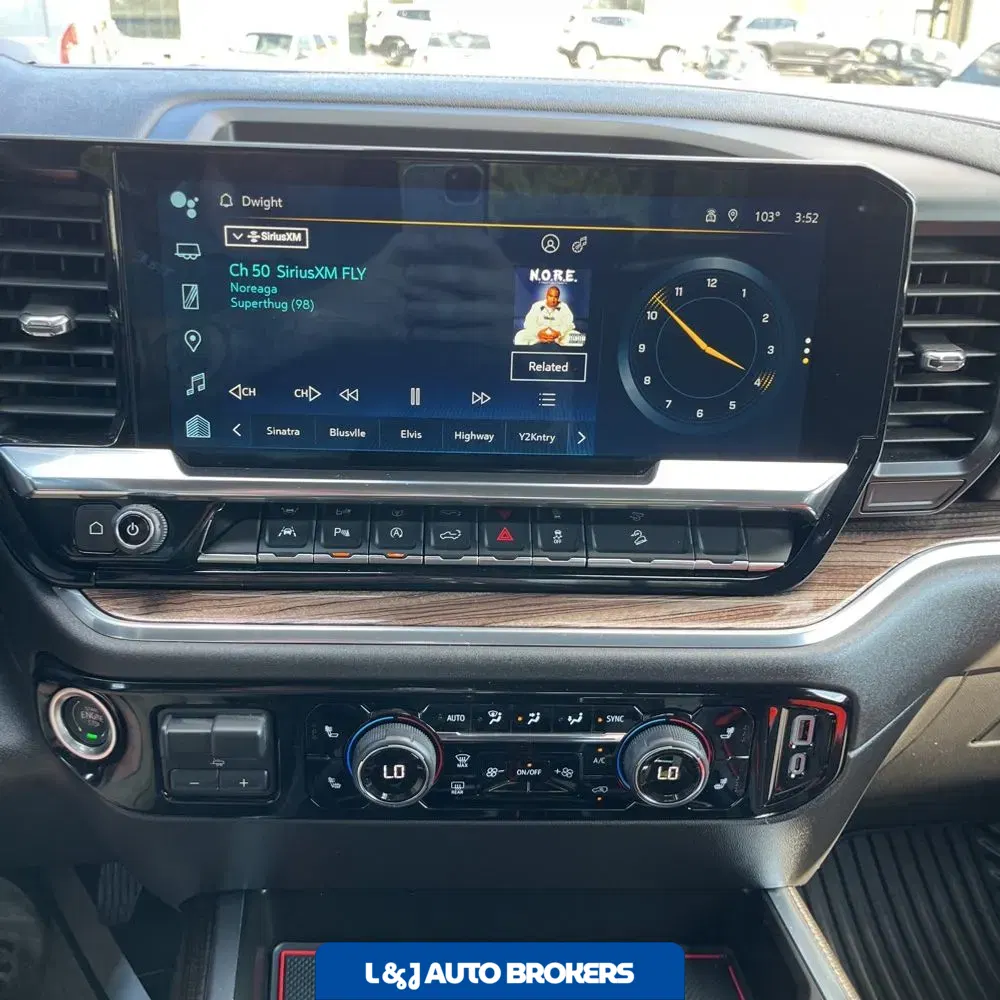 2025 Chevrolet Silverado 1500 RST
