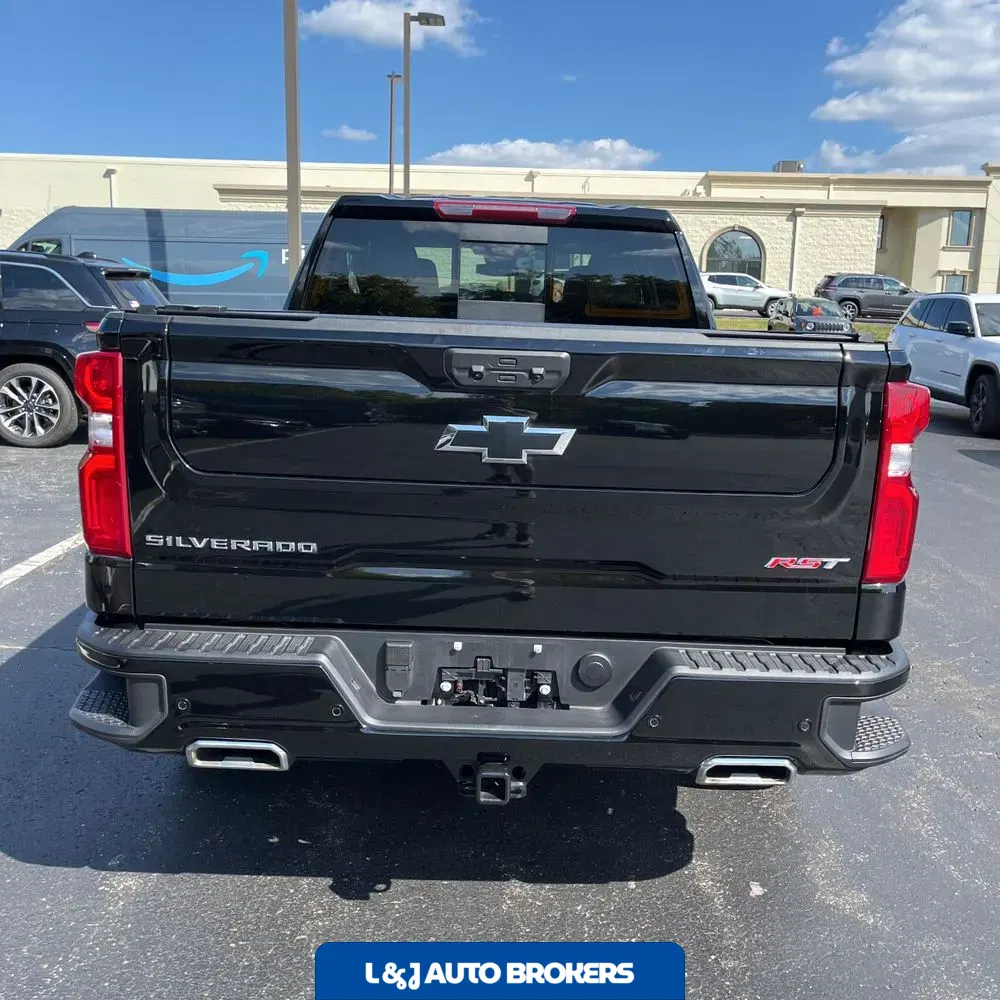 2025 Chevrolet Silverado 1500 RST