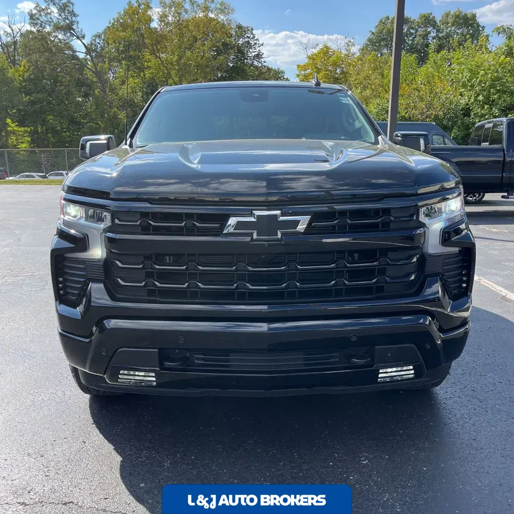 2025 Chevrolet Silverado 1500 RST