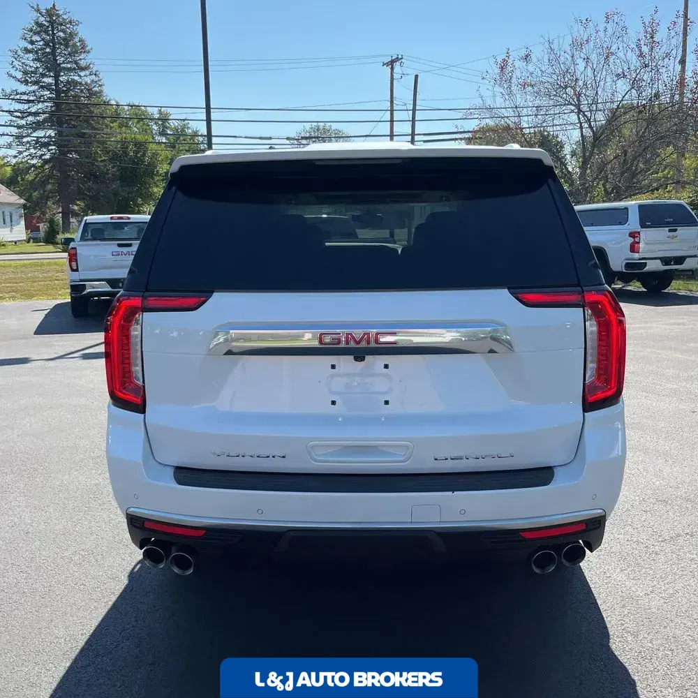 2022 GMC Yukon XL Denali