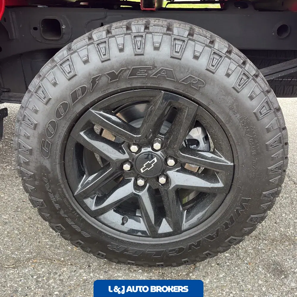 2023 Chevrolet Silverado 1500 LT Trail Boss