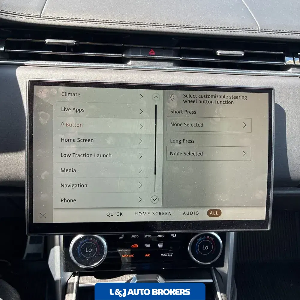 2023 Land Rover Range Rover P530 SE