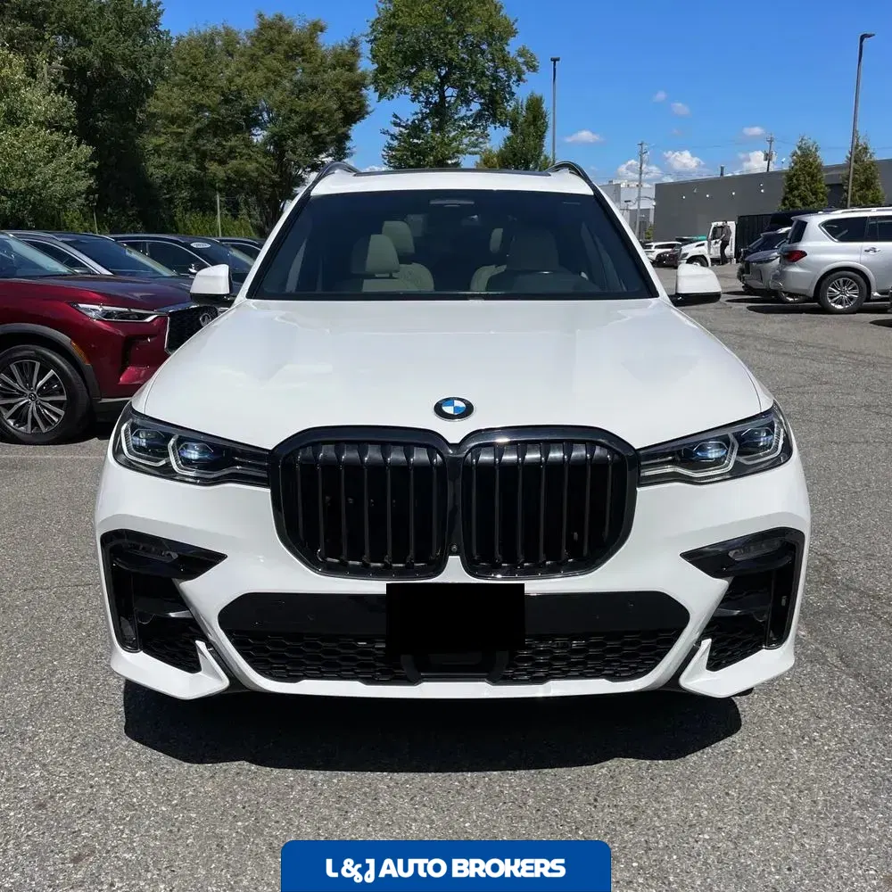 2021 BMW X7 M50i